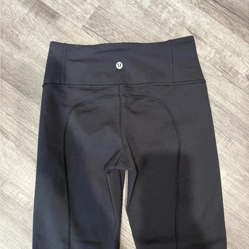 Lululemon Black Cropped Leggings Slit Hem High Rise Size 2 NWOT - Picture 8 of 10